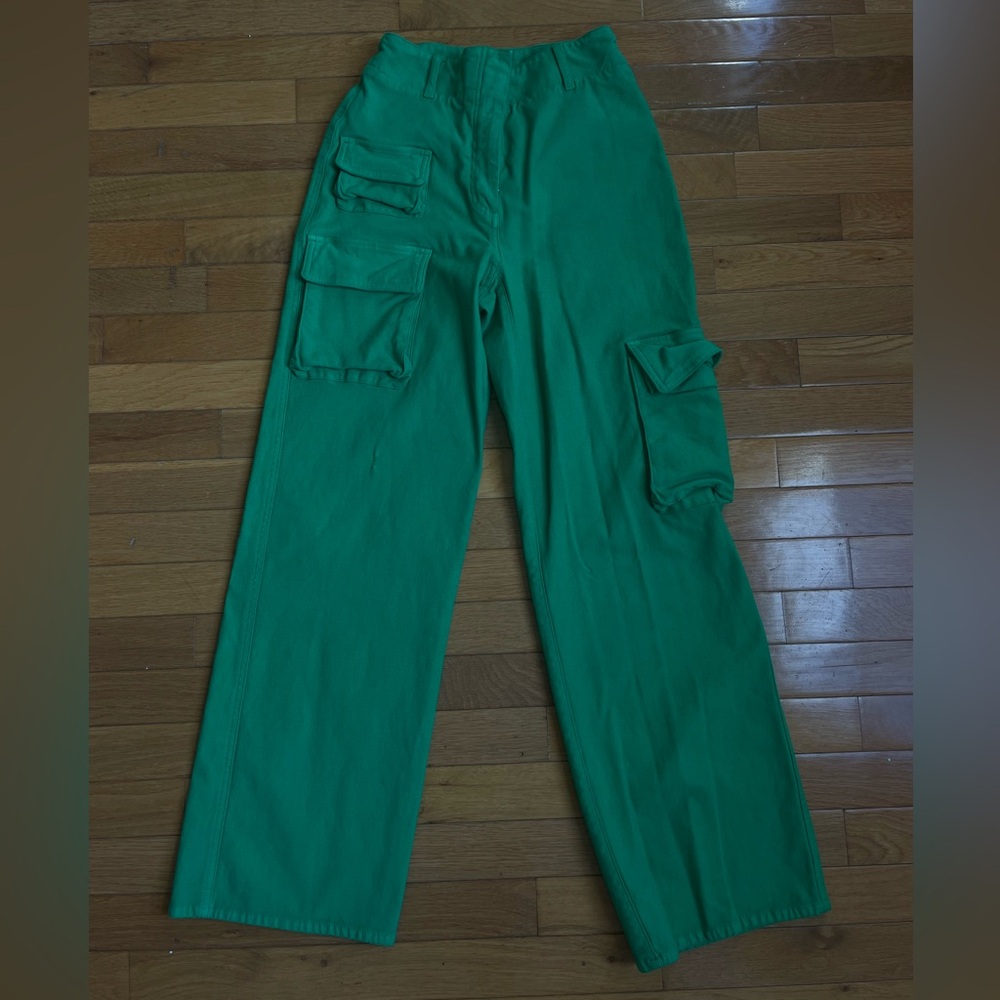Bright Green Aritzia Cargo Pants